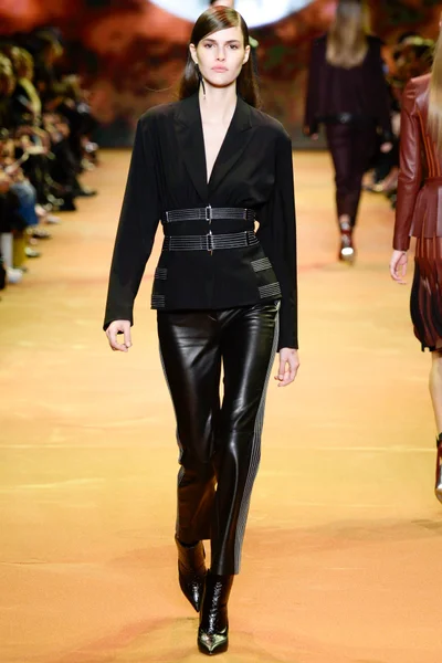 Look 6